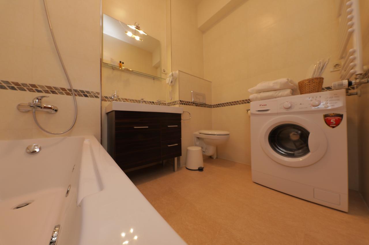 Aparthotel Penthouse Orhideea Bucarest Esterno foto